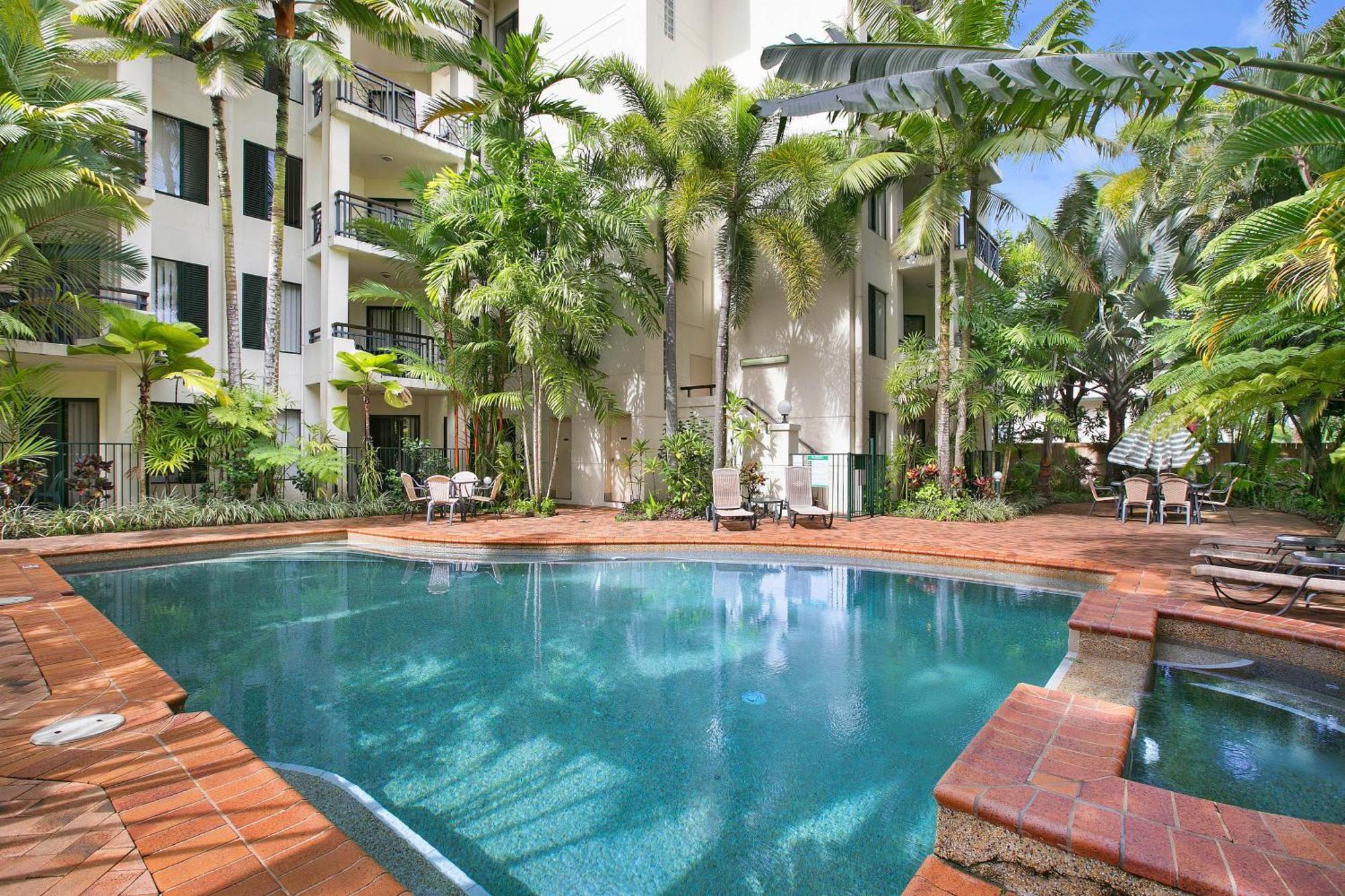 Tropic Towers Apartments Cairns Exterior foto